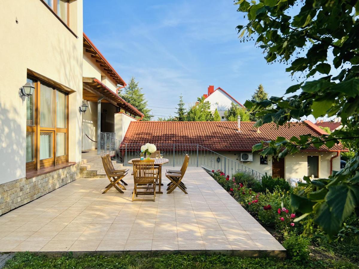 Villa Szofia Veszprem Apartments 외부 사진